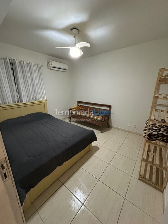 Apartamento para alquiler de vacaciones em Bombinhas (Praia de Bombas)