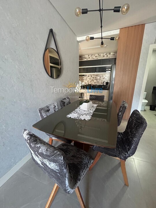 Apartamento para alquiler de vacaciones em Bombinhas (Praia de Bombas)