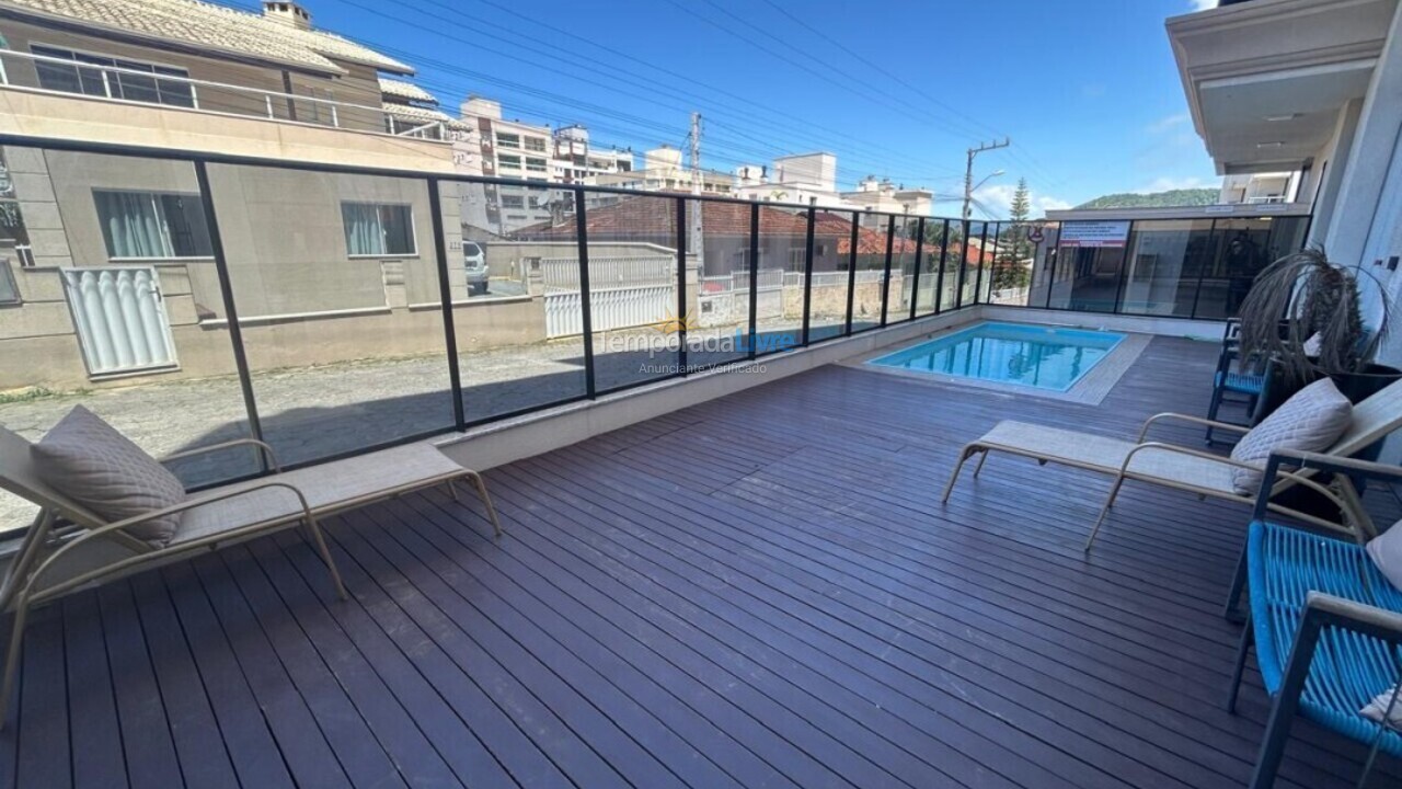 Apartamento para alquiler de vacaciones em Bombinhas (Praia de Bombas)