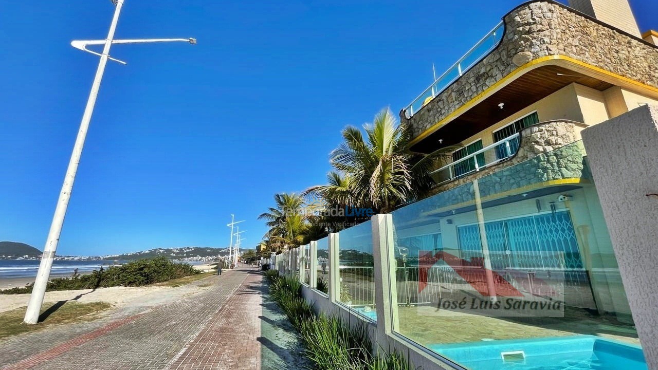 Apartamento para aluguel de temporada em Bombinhas (Praia de Bombas)