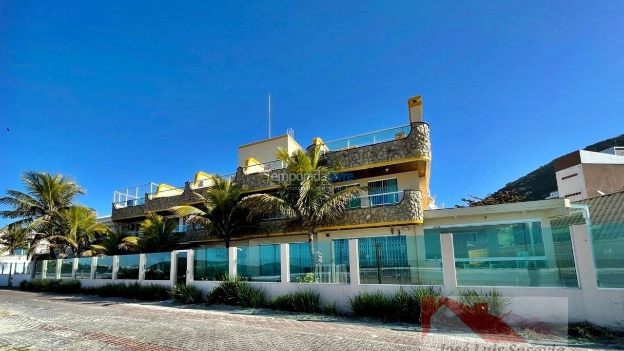 Apartamento para aluguel de temporada em Bombinhas (Praia de Bombas)