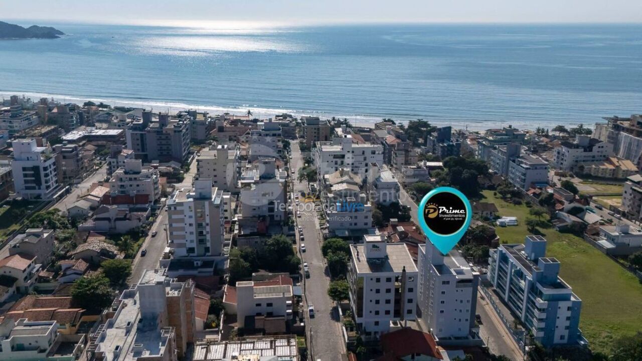 Apartment for vacation rental in Bombinhas (Praia de Bombas)