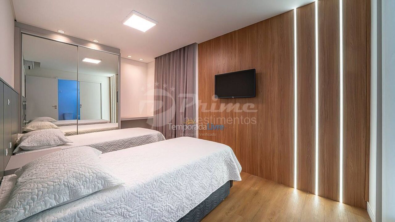 Apartment for vacation rental in Bombinhas (Praia de Bombas)