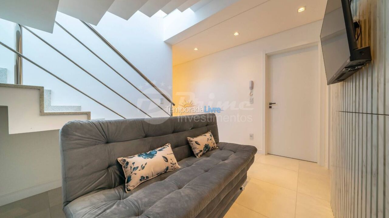 Apartment for vacation rental in Bombinhas (Praia de Bombas)