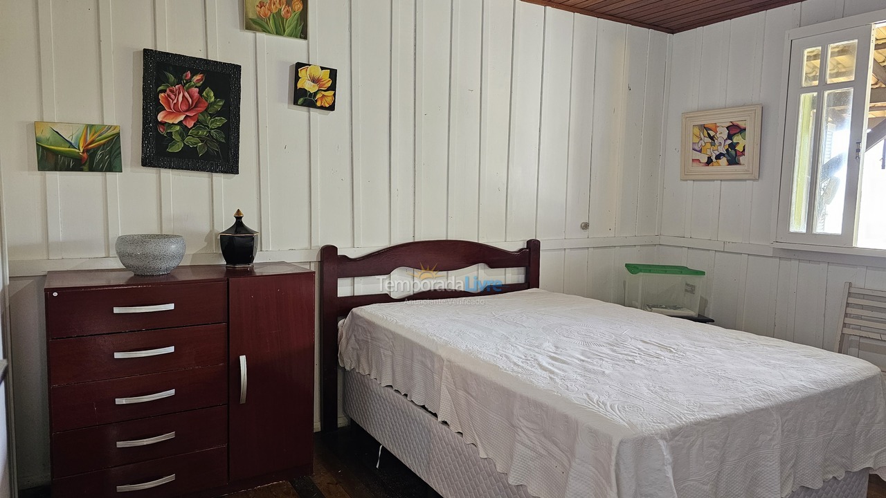 House for vacation rental in Governador Celso Ramos (Costeira da Armação)