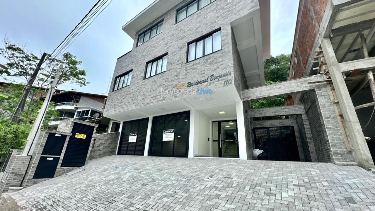 Apartamento para alquiler de vacaciones em Bombinhas (Praia da Lagoinha)