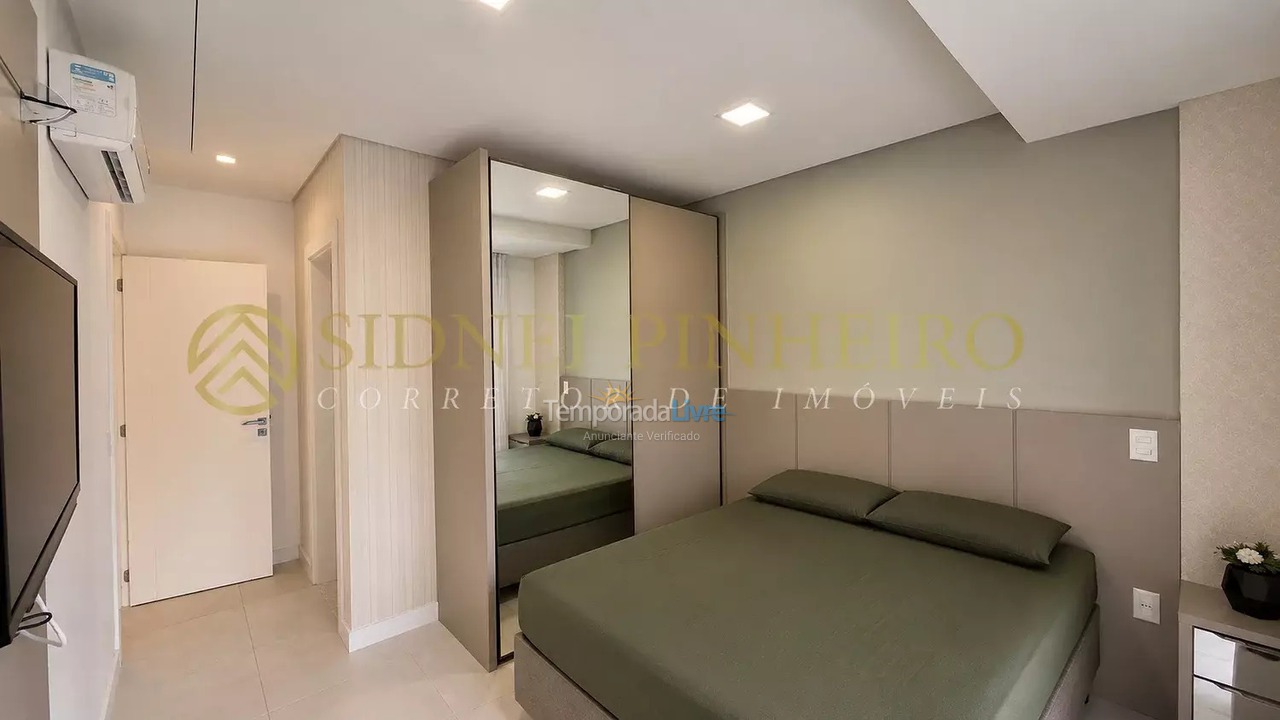 Apartment for vacation rental in Bombinhas (Mariscal)