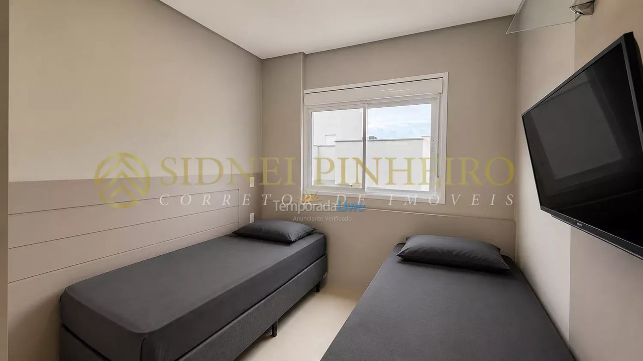 Apartment for vacation rental in Bombinhas (Mariscal)