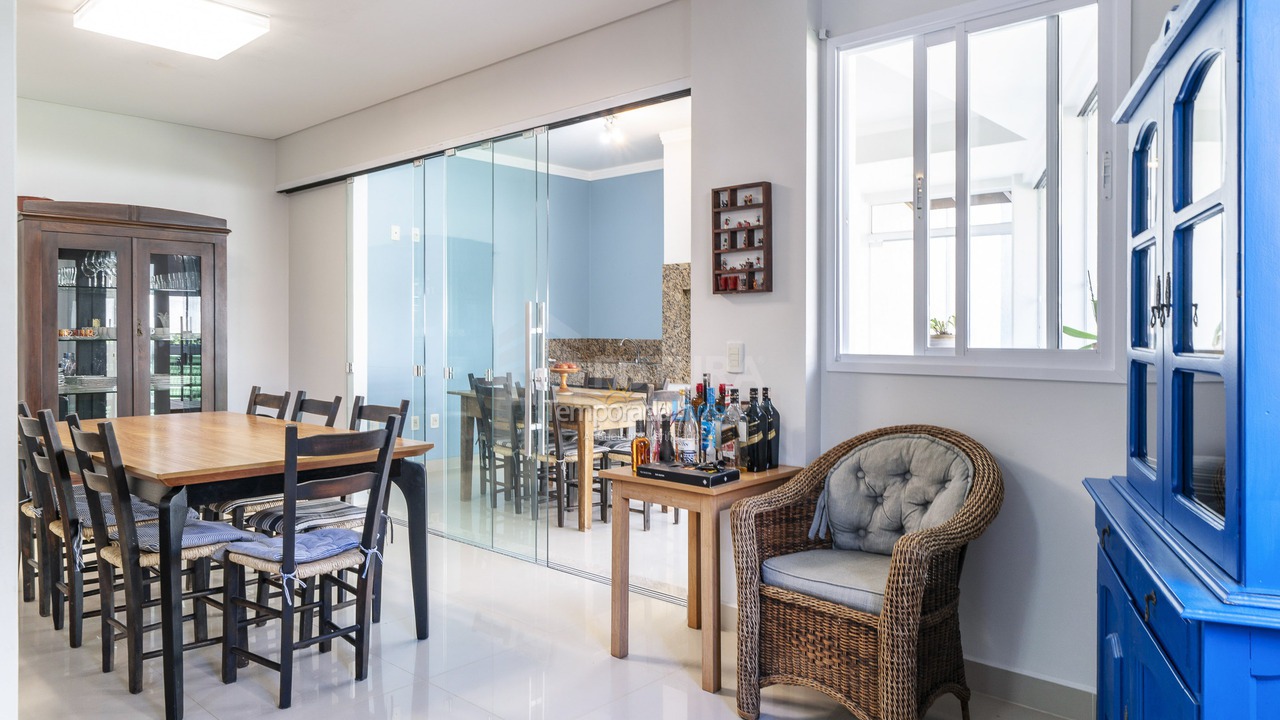 Apartamento para alquiler de vacaciones em Bombinhas (Praia de Quatro Ilhas)