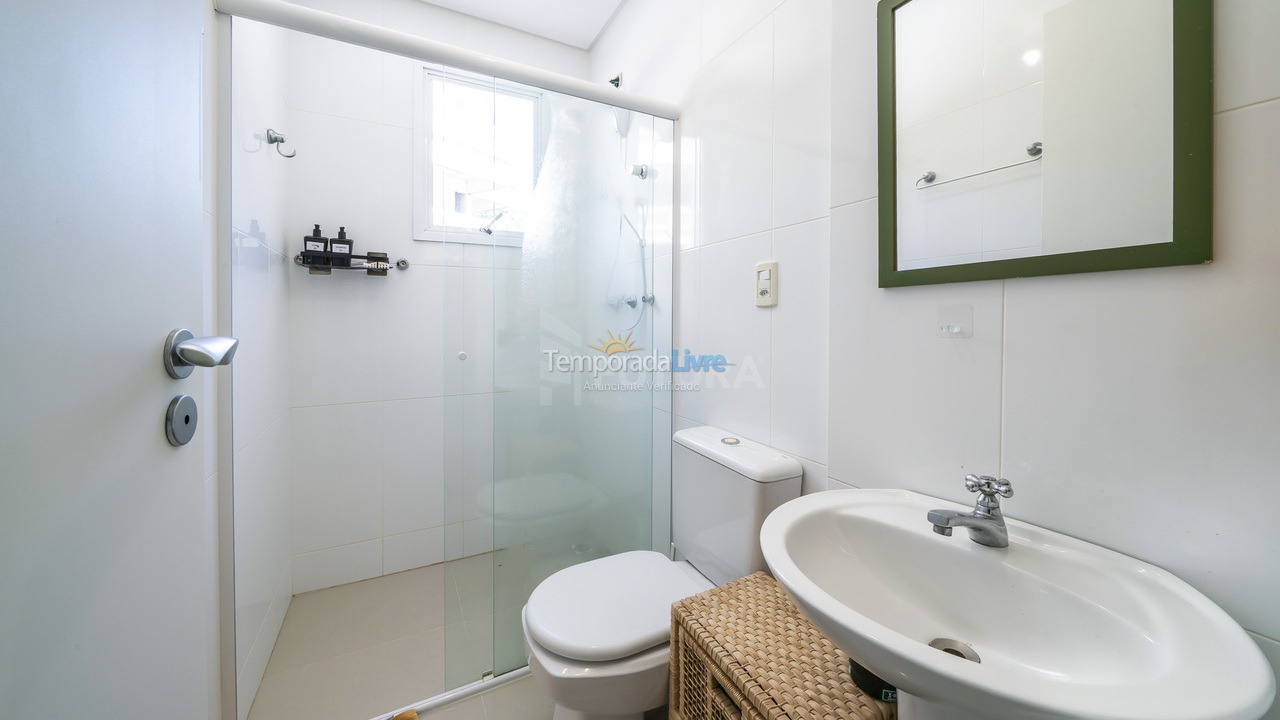 Apartamento para alquiler de vacaciones em Bombinhas (Praia de Quatro Ilhas)