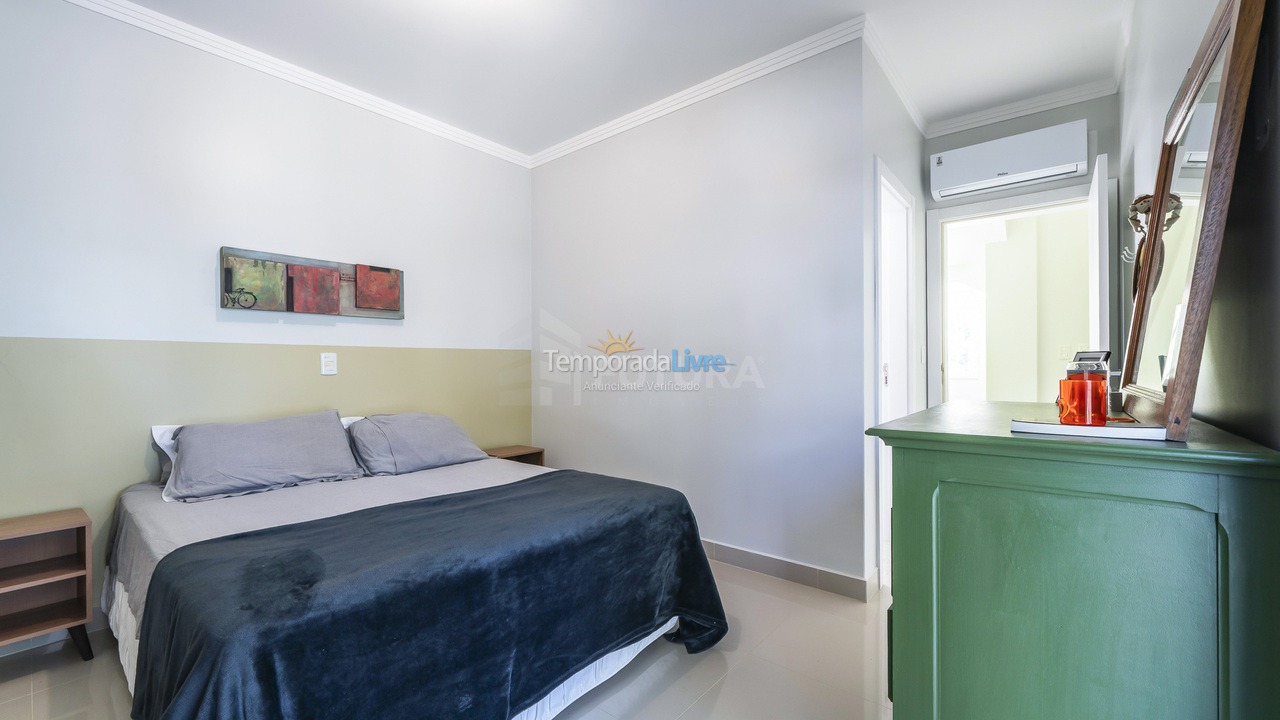 Apartamento para alquiler de vacaciones em Bombinhas (Praia de Quatro Ilhas)
