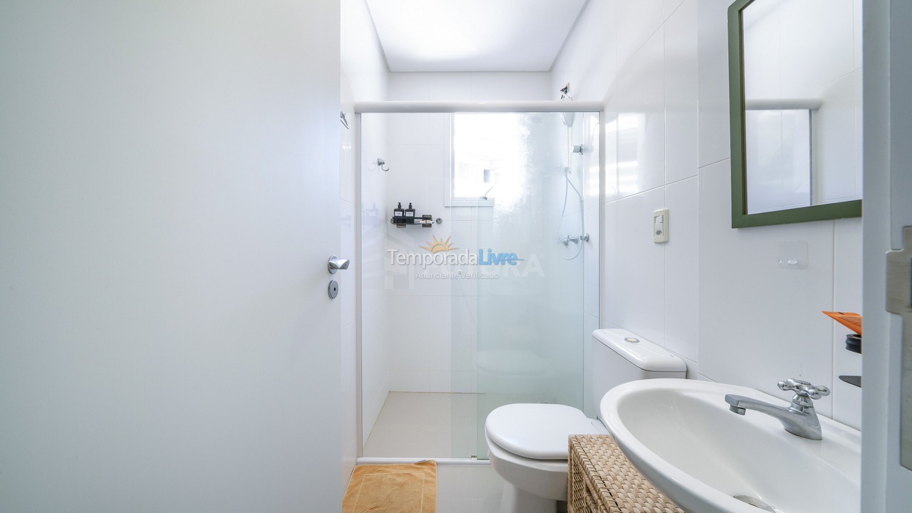 Apartamento para alquiler de vacaciones em Bombinhas (Praia de Quatro Ilhas)