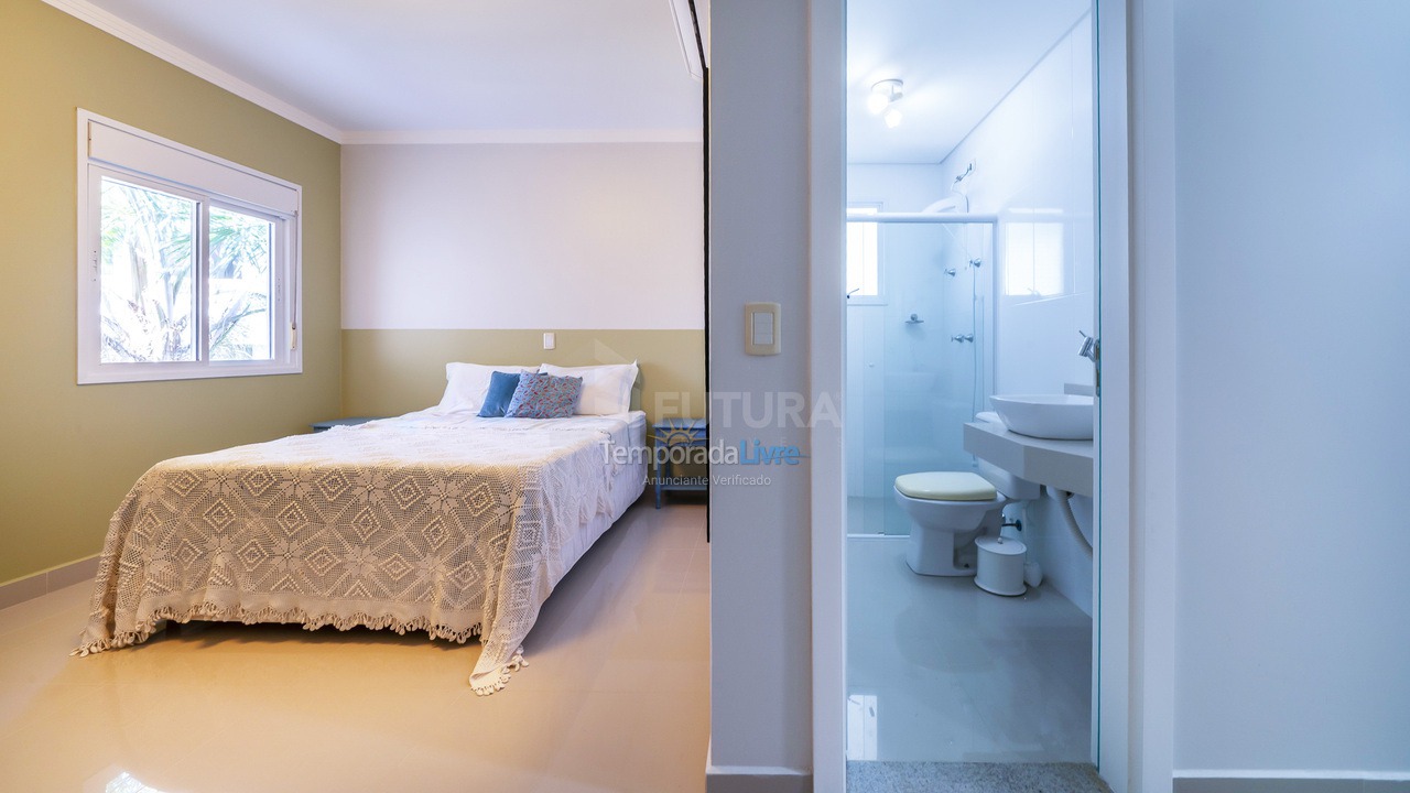 Apartamento para alquiler de vacaciones em Bombinhas (Praia de Quatro Ilhas)