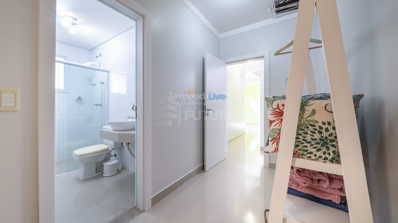 Apartamento para alquiler de vacaciones em Bombinhas (Praia de Quatro Ilhas)