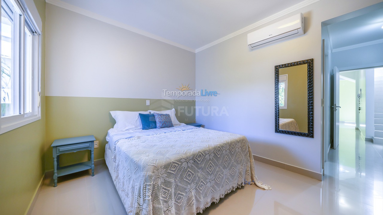 Apartamento para alquiler de vacaciones em Bombinhas (Praia de Quatro Ilhas)