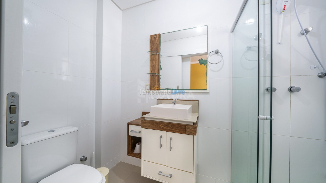 Apartamento para alquiler de vacaciones em Bombinhas (Praia de Quatro Ilhas)