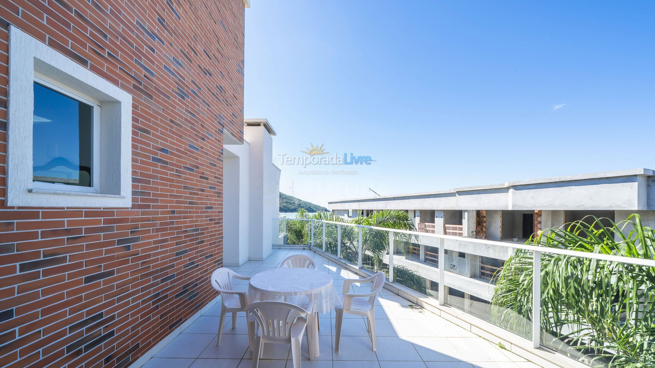 Apartamento para alquiler de vacaciones em Bombinhas (Praia de Quatro Ilhas)