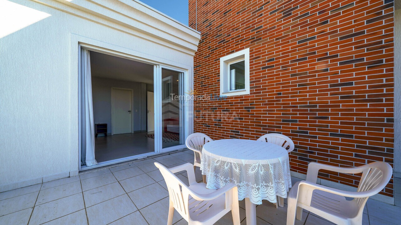 Apartamento para alquiler de vacaciones em Bombinhas (Praia de Quatro Ilhas)