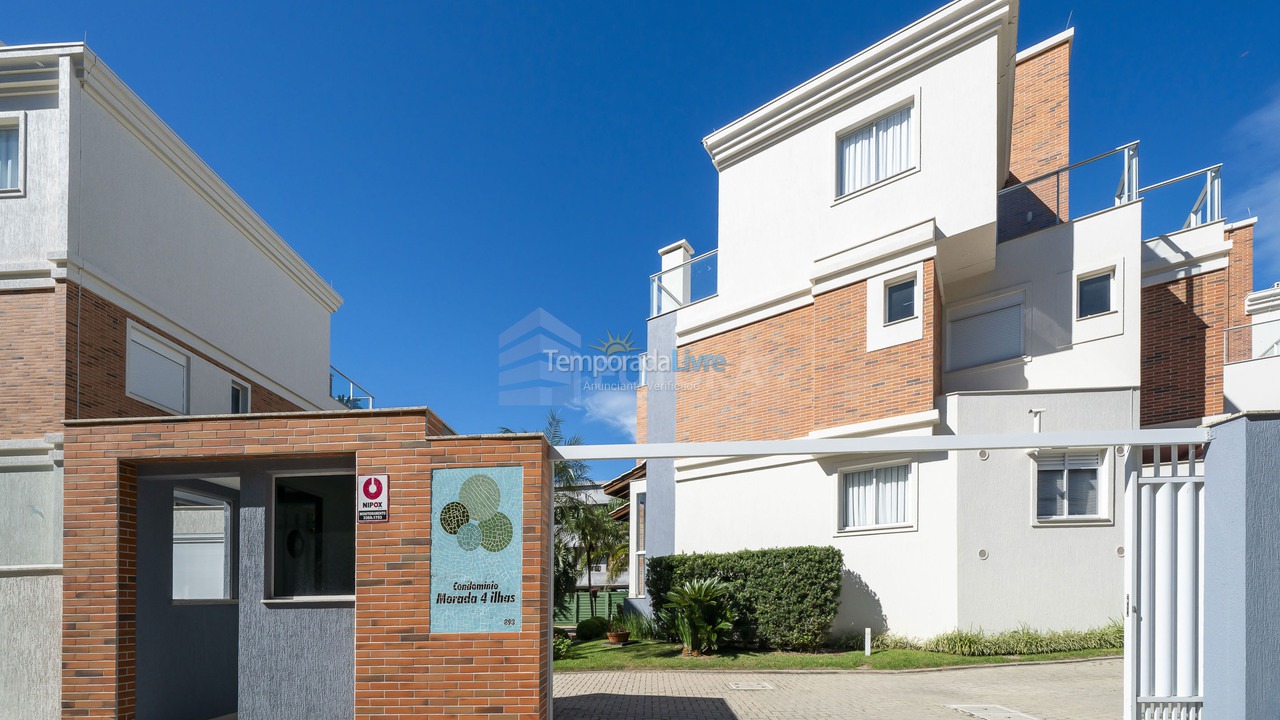 Apartamento para alquiler de vacaciones em Bombinhas (Praia de Quatro Ilhas)