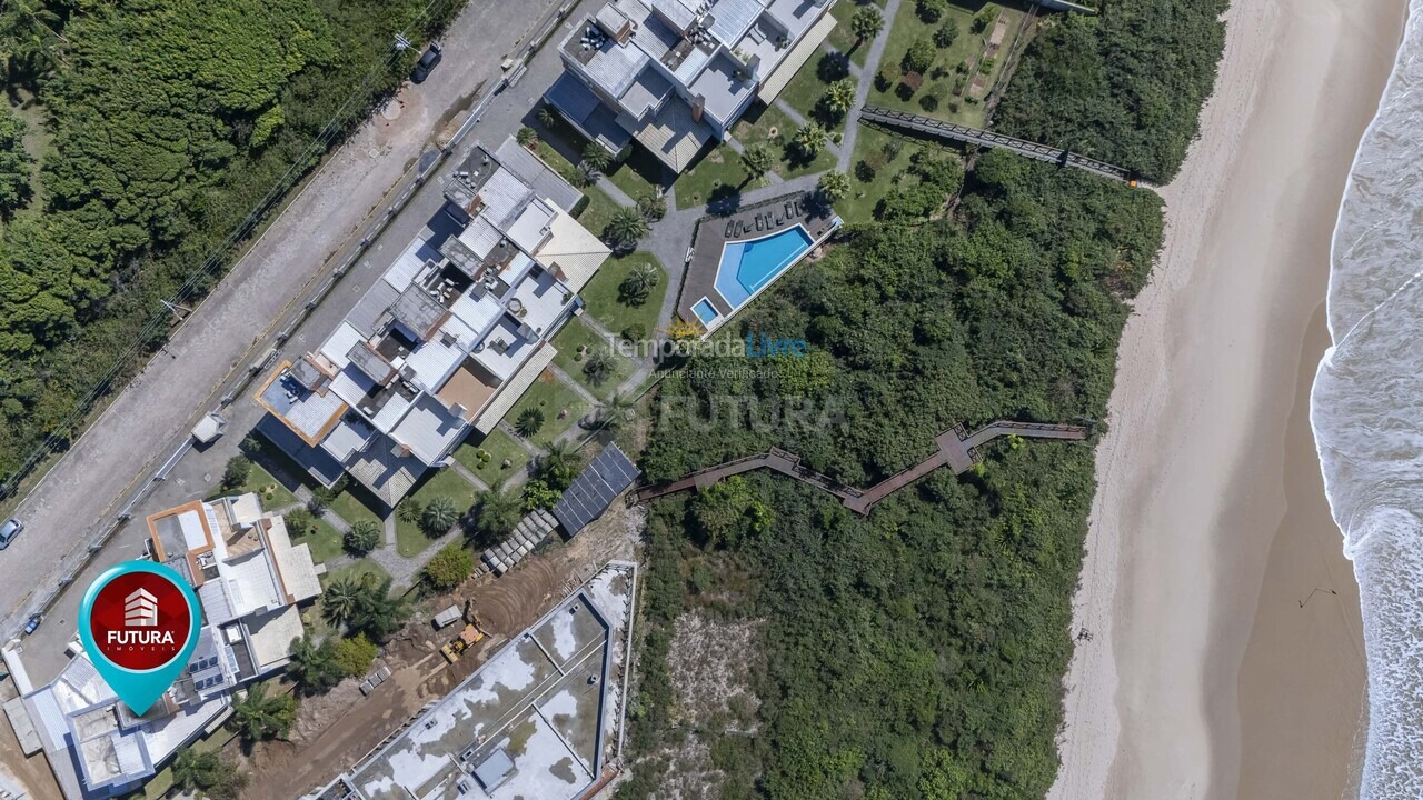 Apartamento para alquiler de vacaciones em Bombinhas (Praia de Quatro Ilhas)