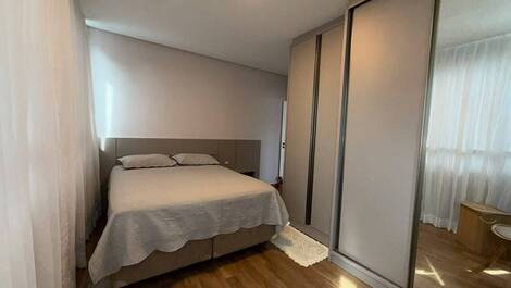 🌅 Cobertura Duplex a 40 Metros da Praia com Spa e Vista para o Mar