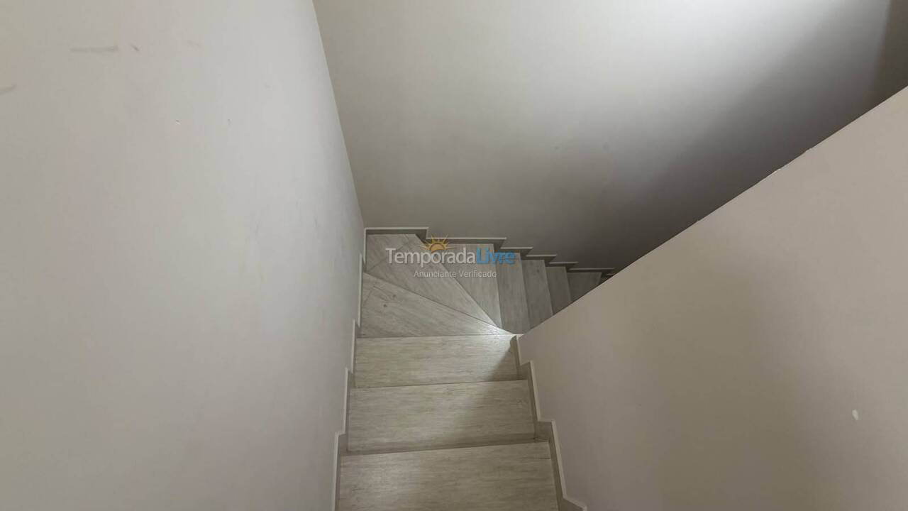 Apartamento para aluguel de temporada em Bombinhas (Canto Grande)