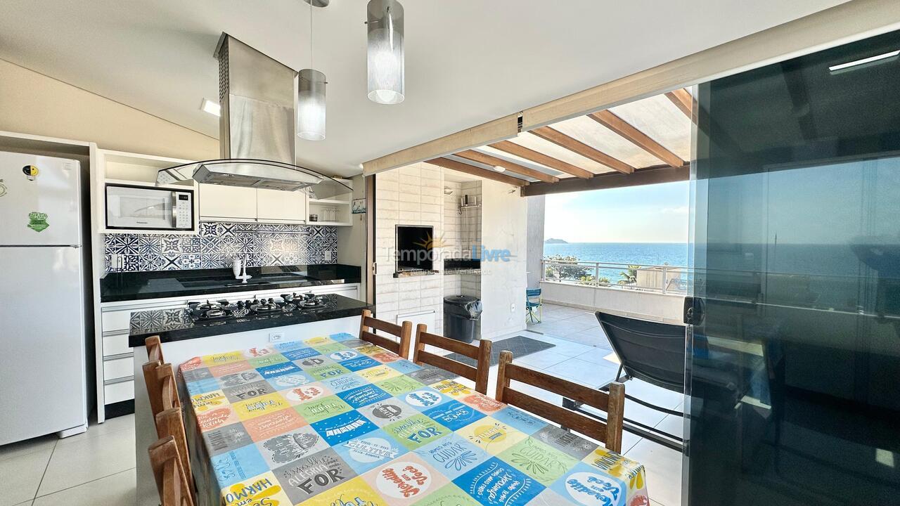 Apartamento para aluguel de temporada em Bombinhas (Praia de Bombas)