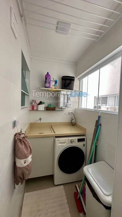 Apartamento para aluguel de temporada em Guarujá (Vila Alzira)