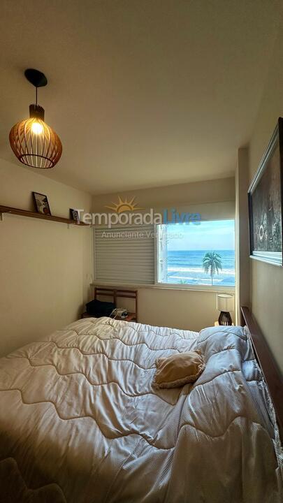 Apartamento para aluguel de temporada em Guarujá (Vila Alzira)