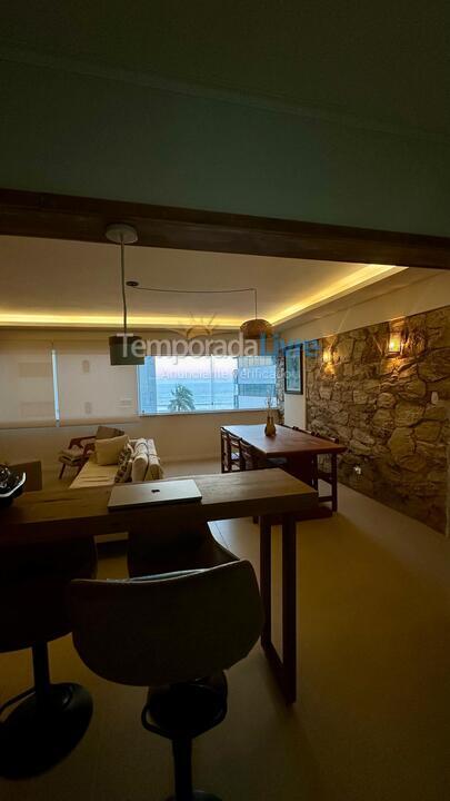 Apartamento para aluguel de temporada em Guarujá (Vila Alzira)