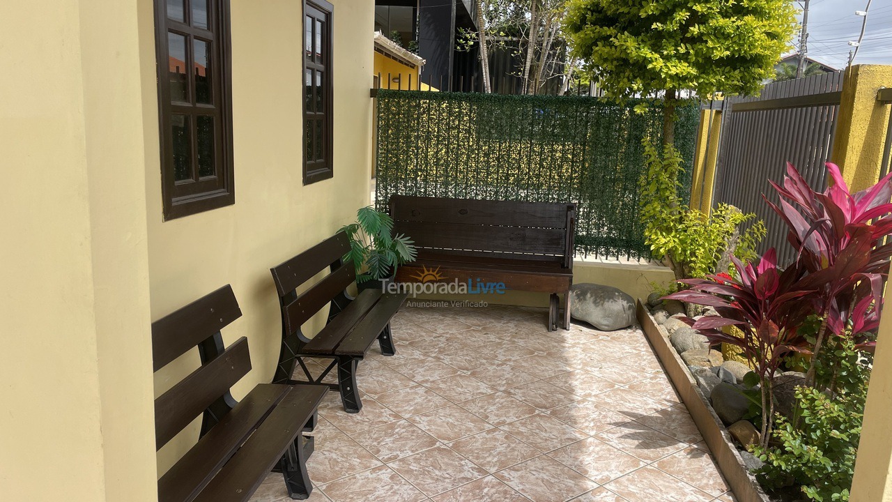 House for vacation rental in Balneário Piçarras (Piçarras)