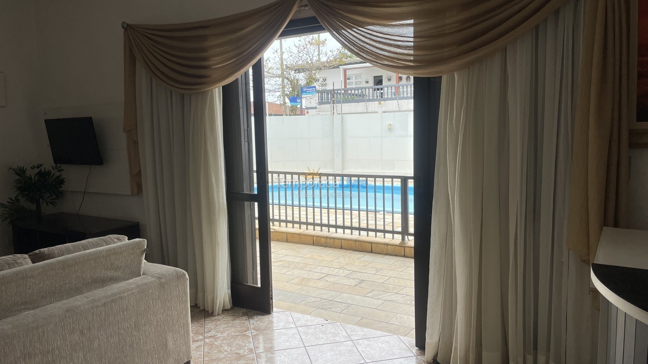 House for vacation rental in Balneário Piçarras (Piçarras)