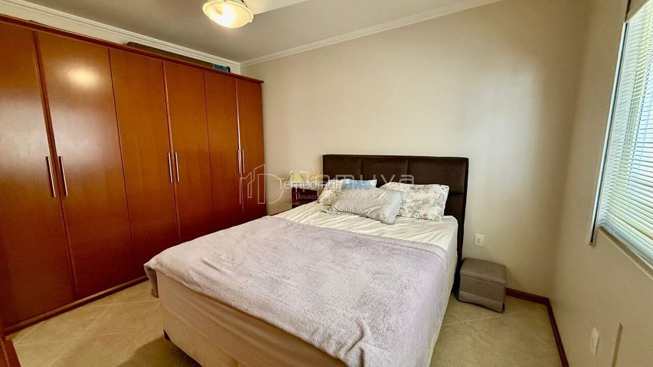Apartment for vacation rental in Balneário Camboriú (Centro)