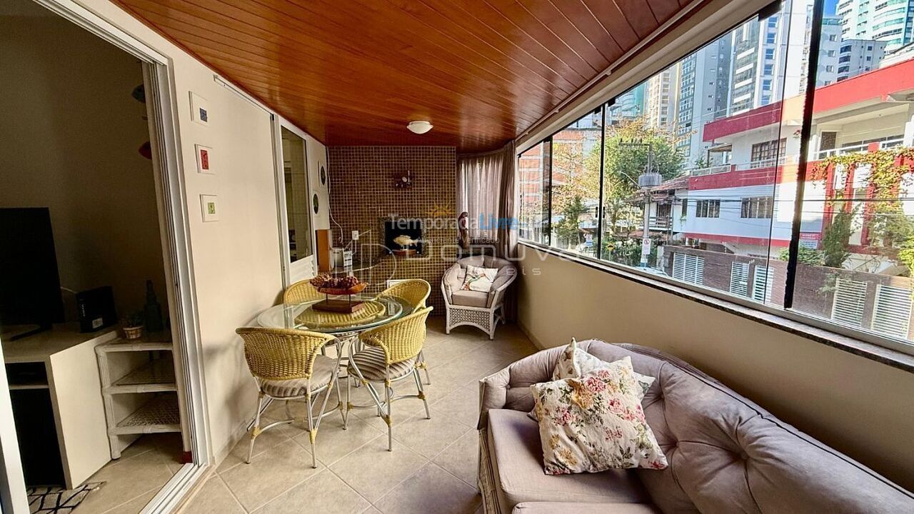 Apartment for vacation rental in Balneário Camboriú (Centro)