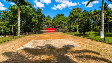 CHÁCARA MOGI DAS CRUZES, COM PISCINA, HIDROMASSAGEM, CAMPO