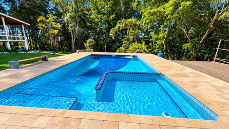 CHÁCARA MOGI DAS CRUZES, COM PISCINA, HIDROMASSAGEM, CAMPO