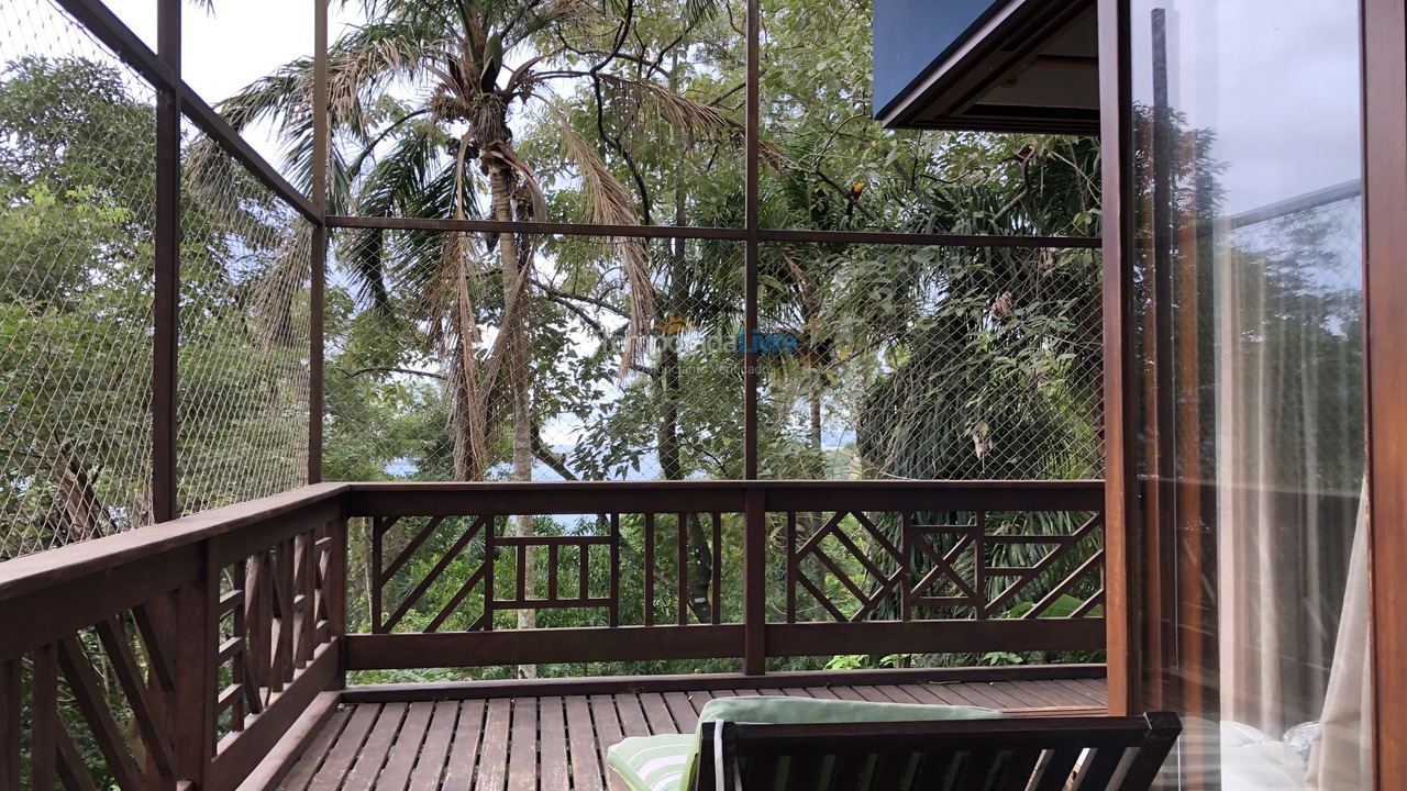 Casa para aluguel de temporada em Ilhabela (Praia da Feiticeira)