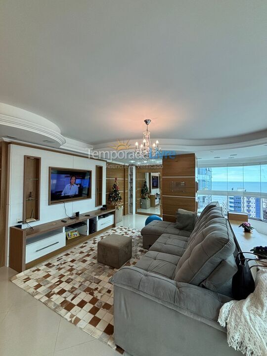 Apartamento para aluguel de temporada em Itapema (Meia Praia)