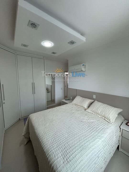 Apartamento para aluguel de temporada em Itapema (Meia Praia)