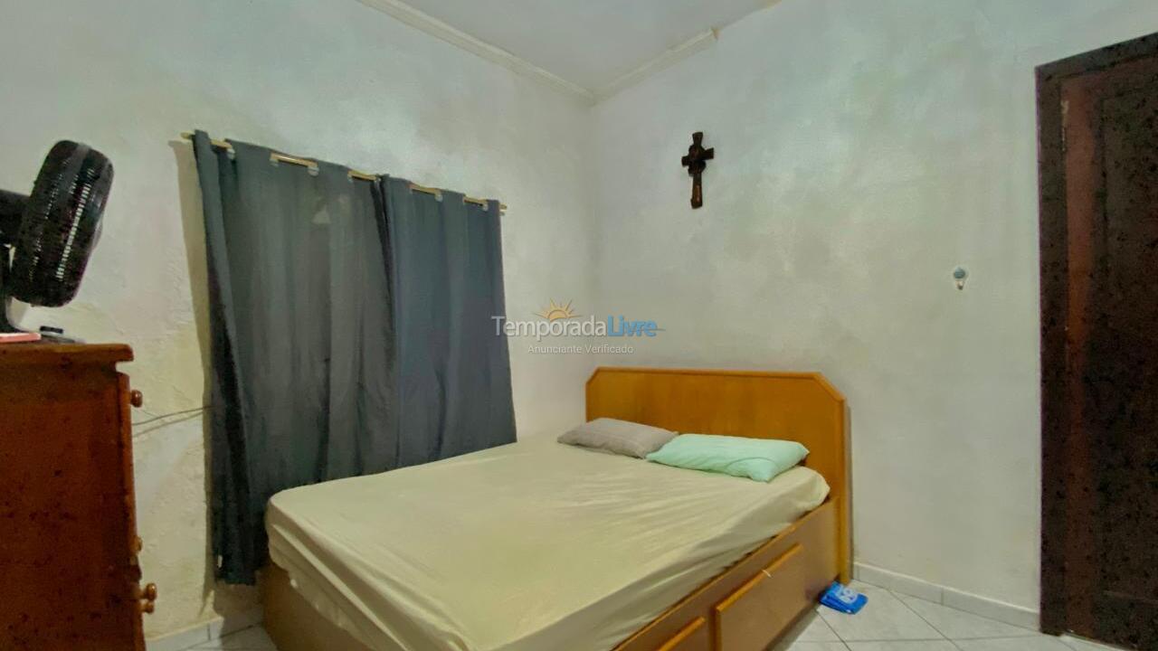 Casa para aluguel de temporada em Guarujá (Enseada)