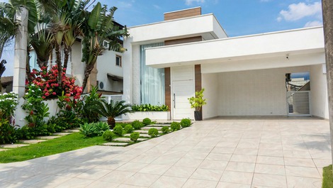 Casa para alugar em Bertioga - Condominio Morada da Praia