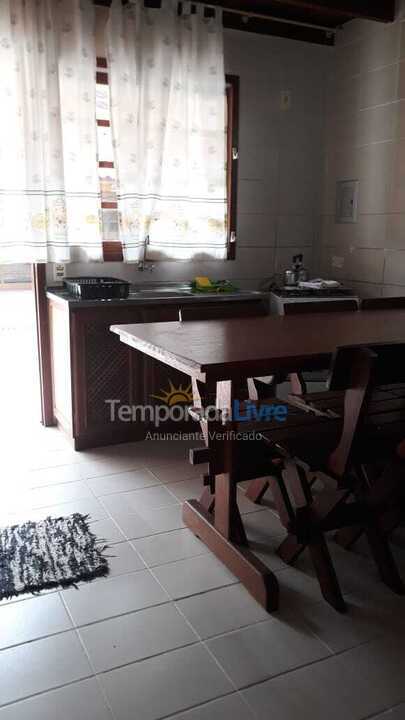 Casa para aluguel de temporada em Garopaba (Morrinhos)
