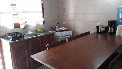 Sobrados em condominio fechado, a 120 mts do mar, Morrinhos, Garopaba