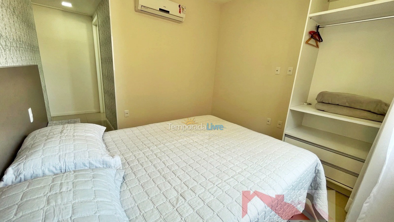Apartment for vacation rental in Bombinhas (Praia de Bombas)