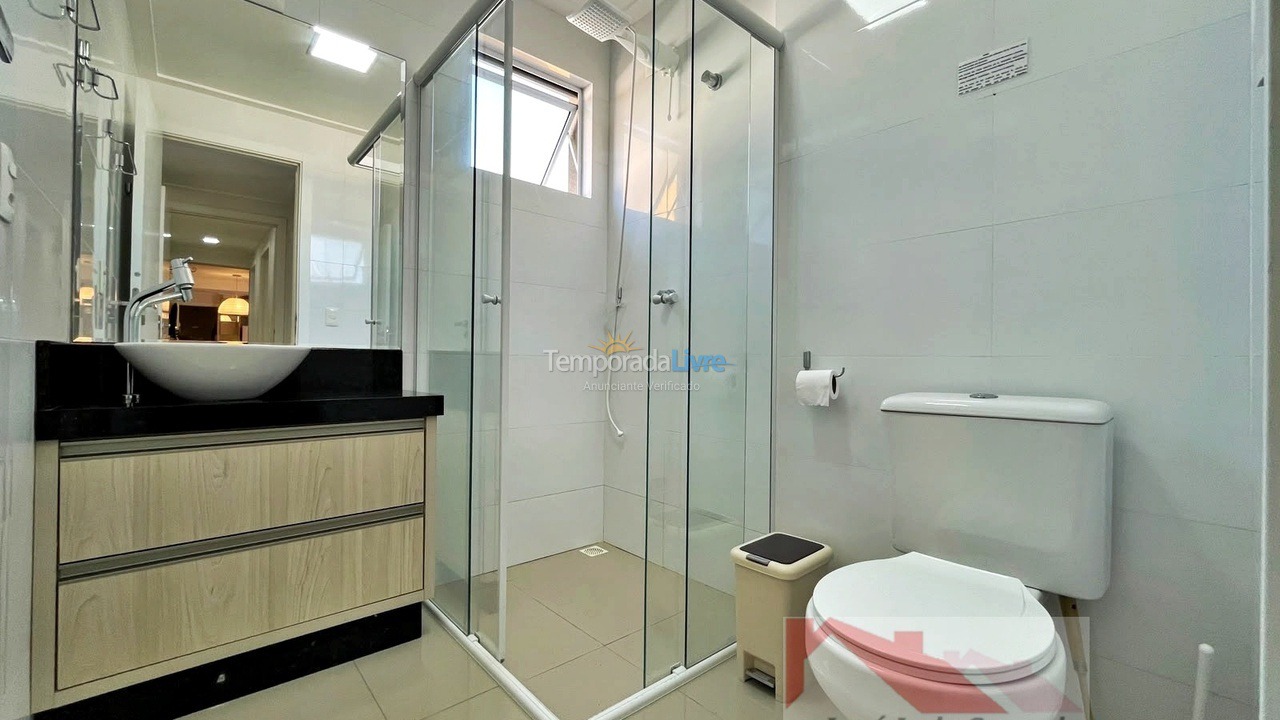Apartment for vacation rental in Bombinhas (Praia de Bombas)