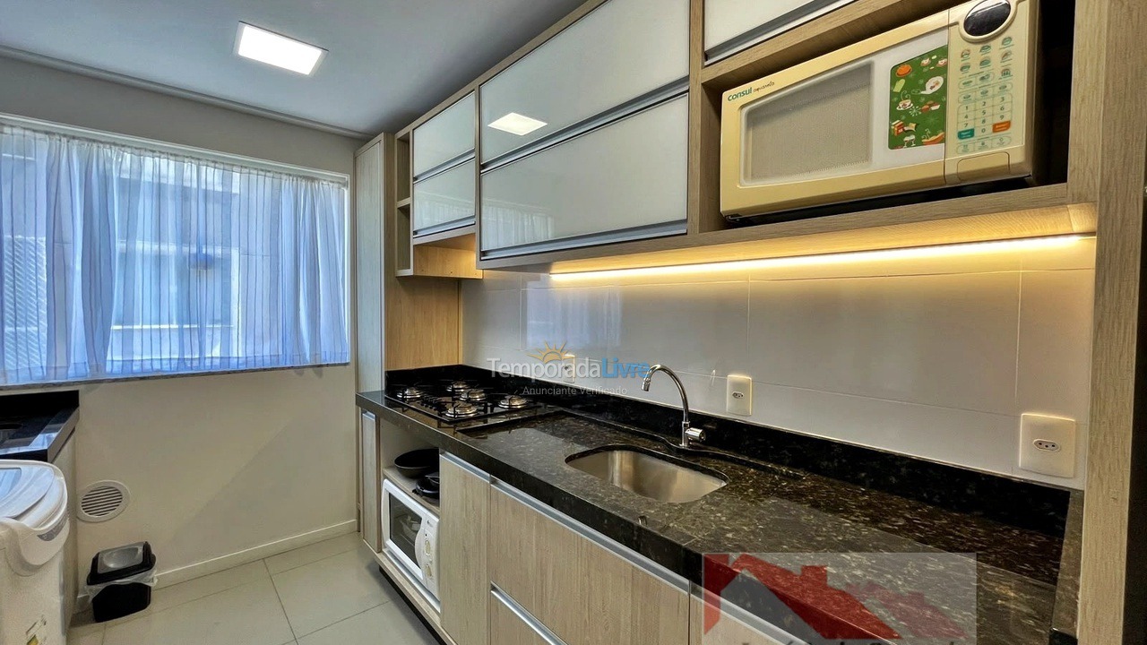 Apartment for vacation rental in Bombinhas (Praia de Bombas)