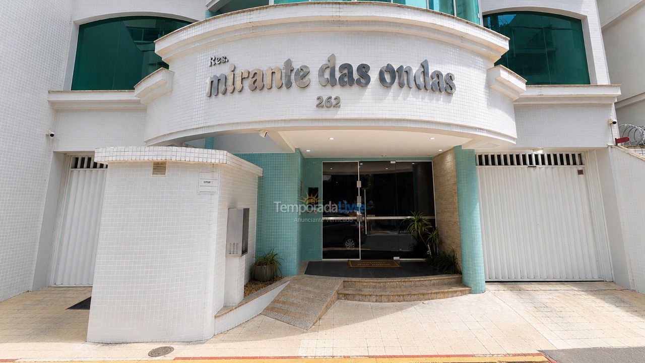 Apartamento para aluguel de temporada em Balneário Camboriú (Centro)