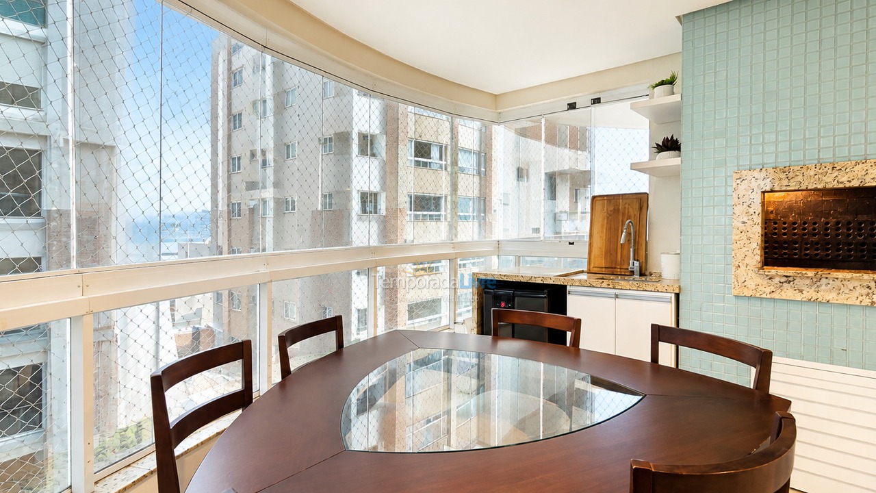 Apartamento para aluguel de temporada em Balneário Camboriú (Centro)