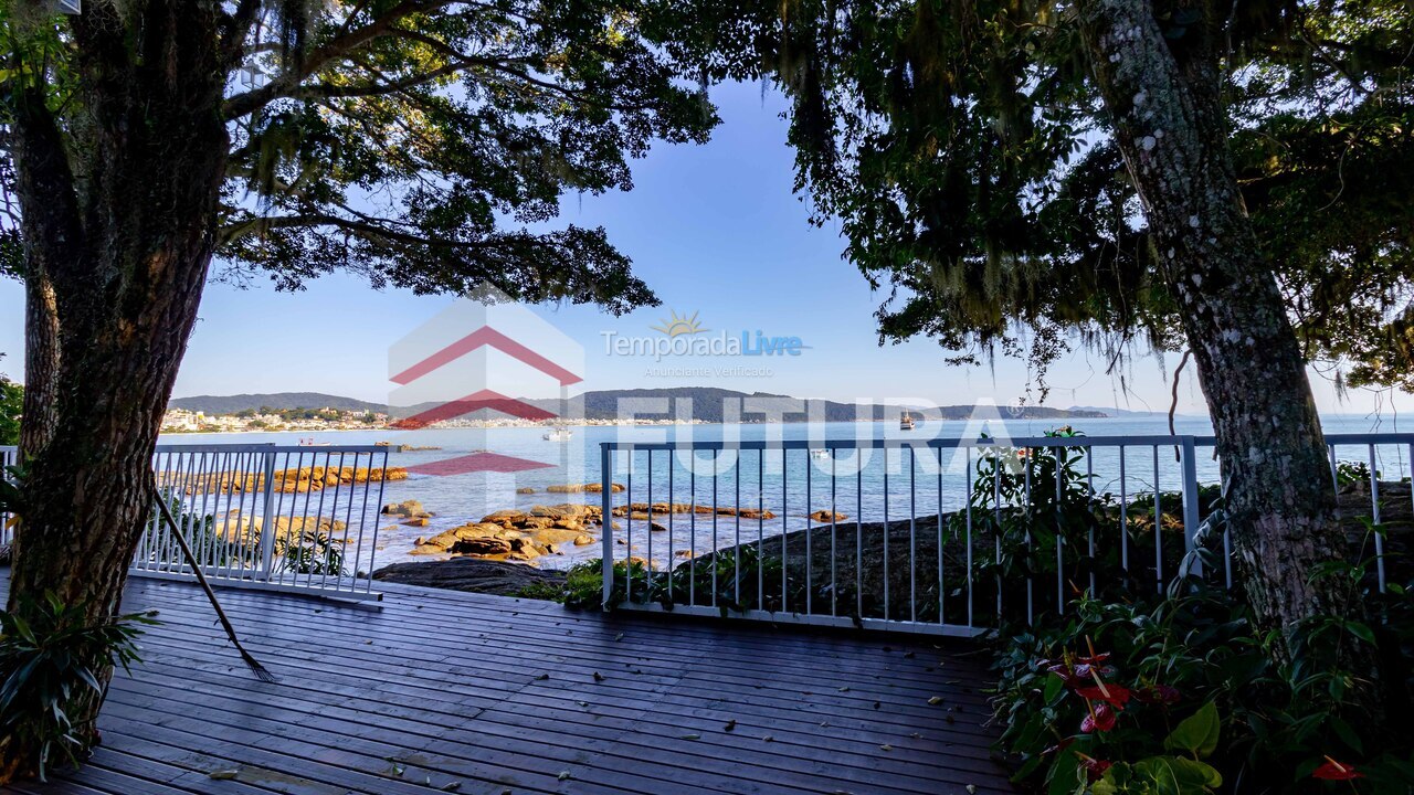 House for vacation rental in Bombinhas (Praia da Lagoinha)
