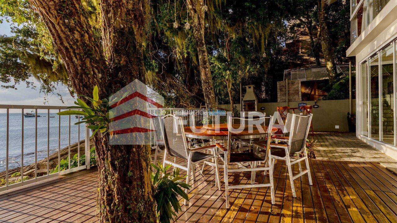House for vacation rental in Bombinhas (Praia da Lagoinha)